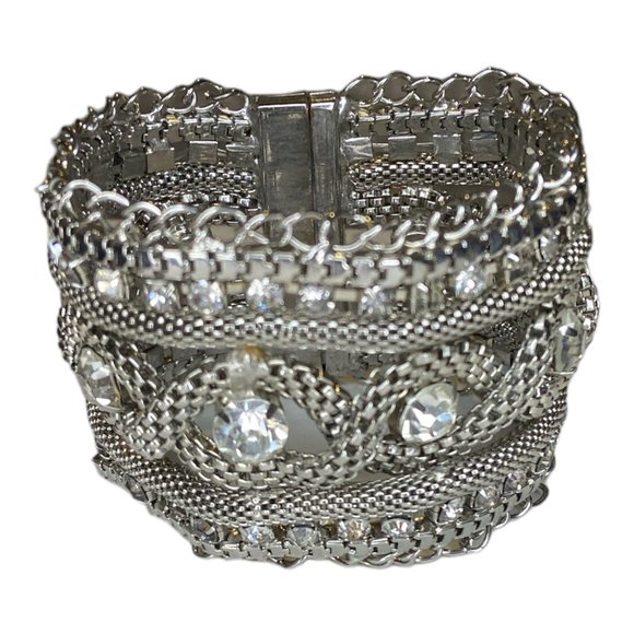 Jewelry - Embellished bejeweled cuff bracelet magnetic closure statement costume jewlery